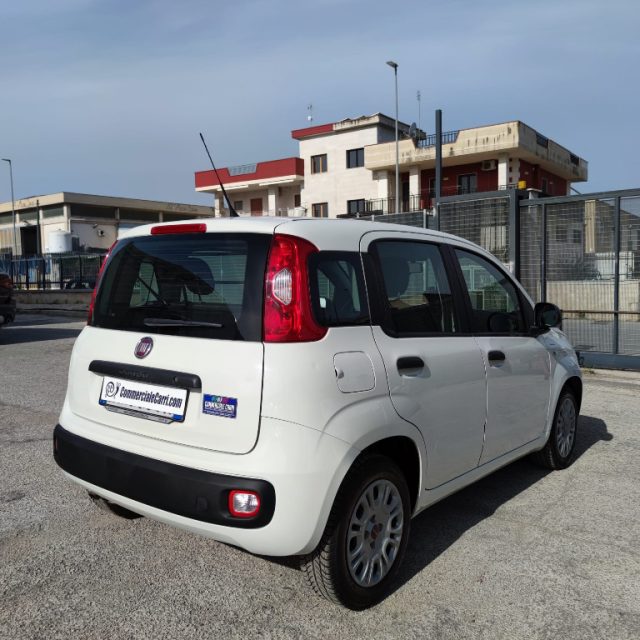 Fiat Panda VAN 1.3 M-JET 4 POSTI - 2018 - Foto 4