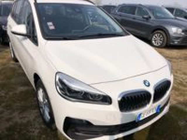 BMW 216 d Gran Tourer Advantage *Autom,Navi,LED,Tetto Apr* 