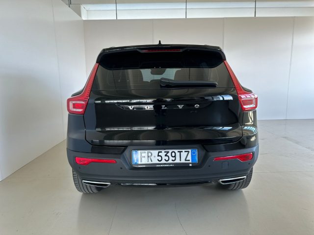 VOLVO XC40 D3 AWD Geartronic  R-DESIGN - 14