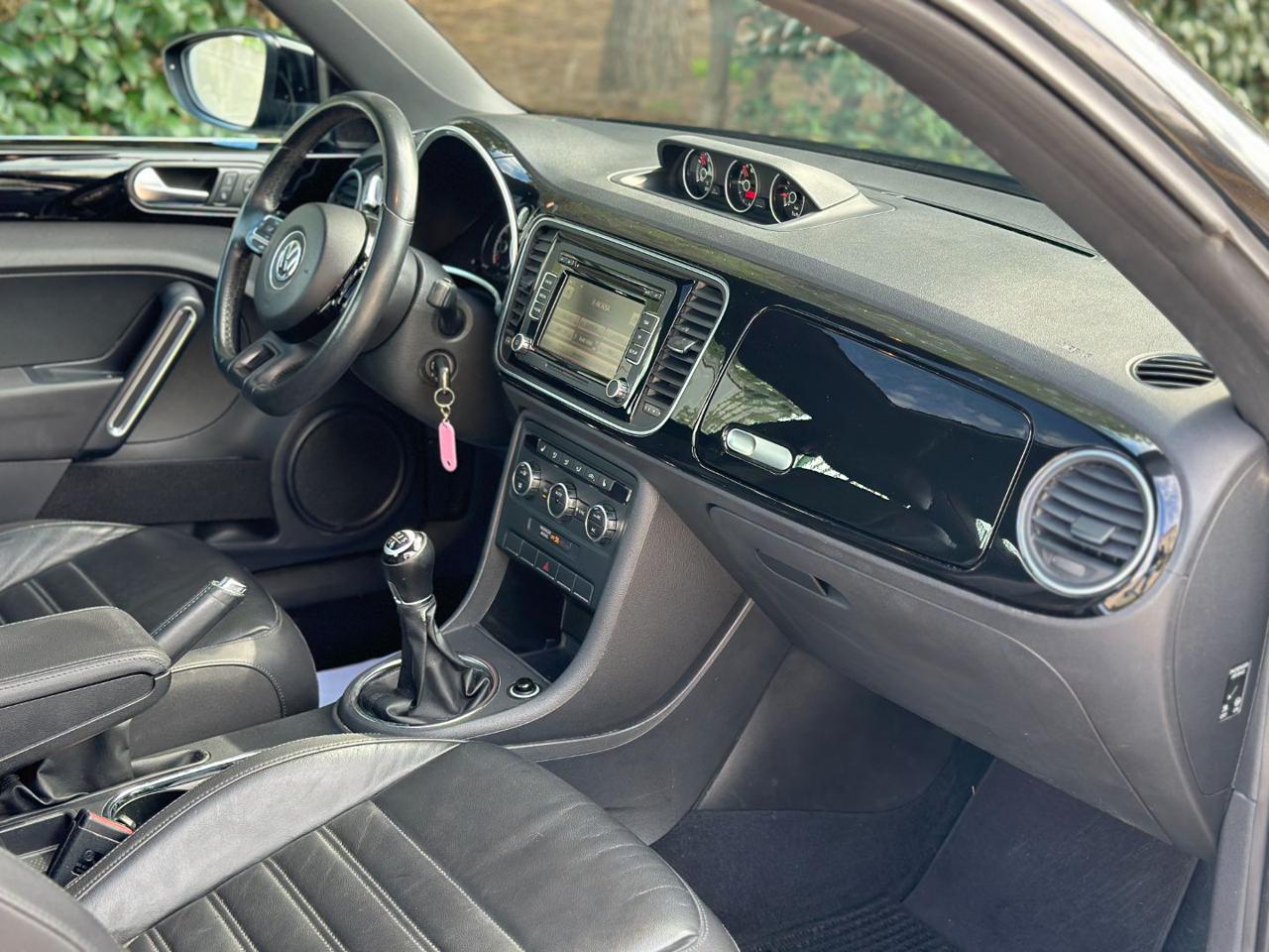 VOLKSWAGEN Maggiolino 1.6 TDI Design (Tetto Pan. Apr./Pelle) - 11