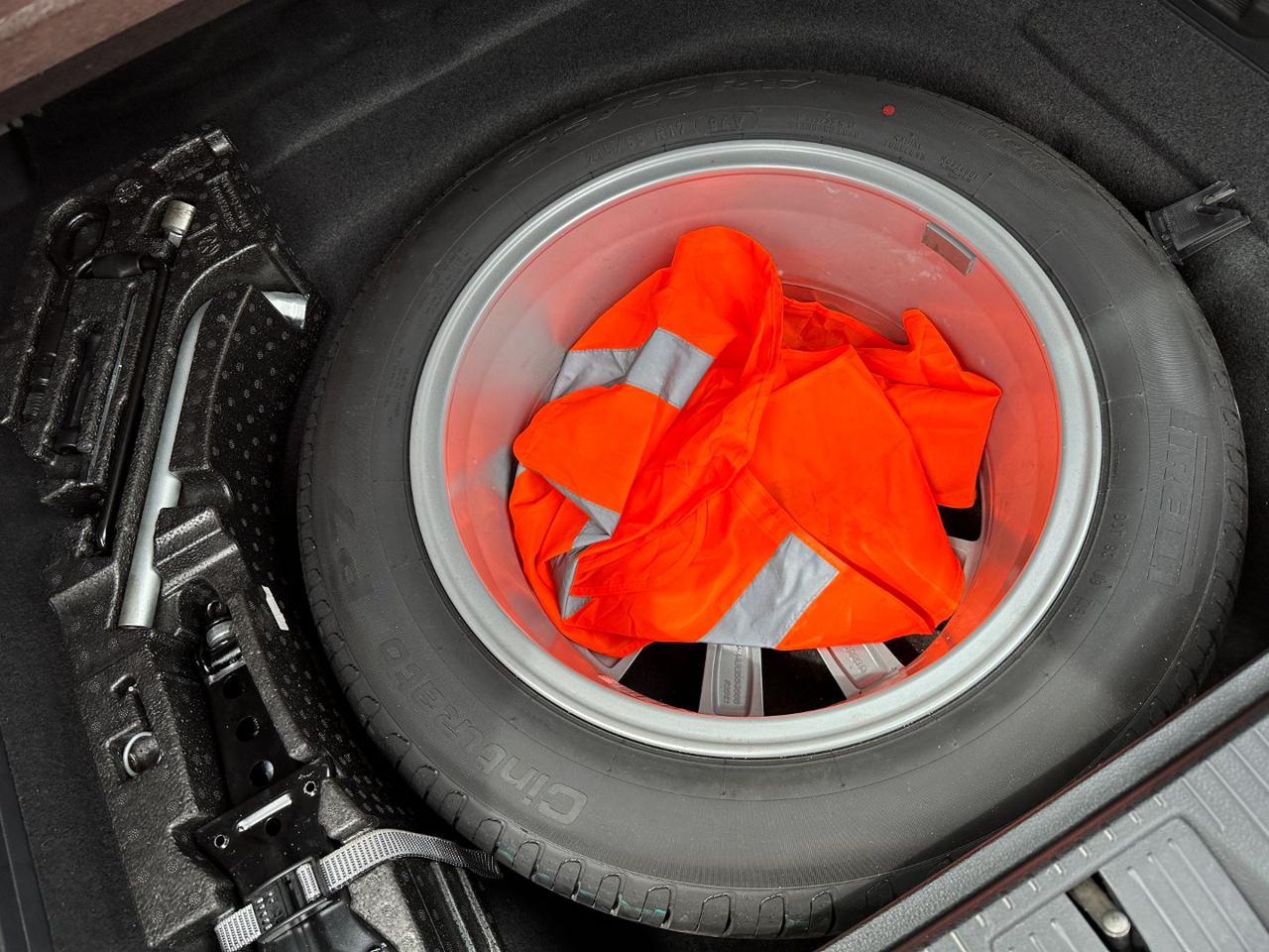 VOLKSWAGEN Passat Variant 1.6 TDI BMT 120cv (Navi/APP/BT - 19