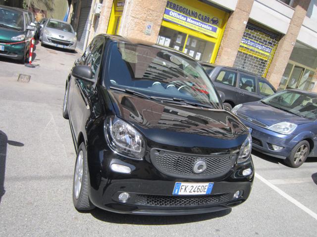 SMART ForFour 70 1.0 Twinamic Youngster (Neopatentati) 