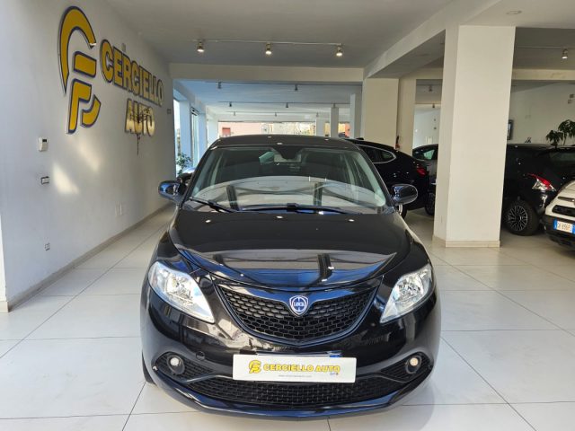 LANCIA Ypsilon Nero metallizzato