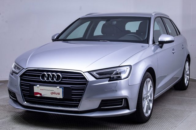 AUDI A3 SPB 30 g-tron S tronic Business 