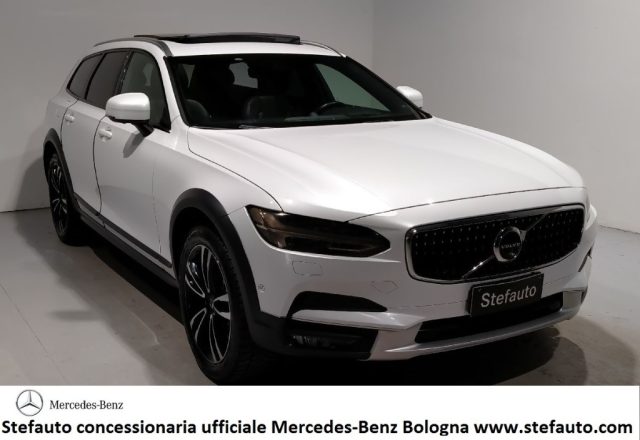 VOLVO V90 Cross Country D5 AWD Geartronic Pro TETTO APRIBILE Usato