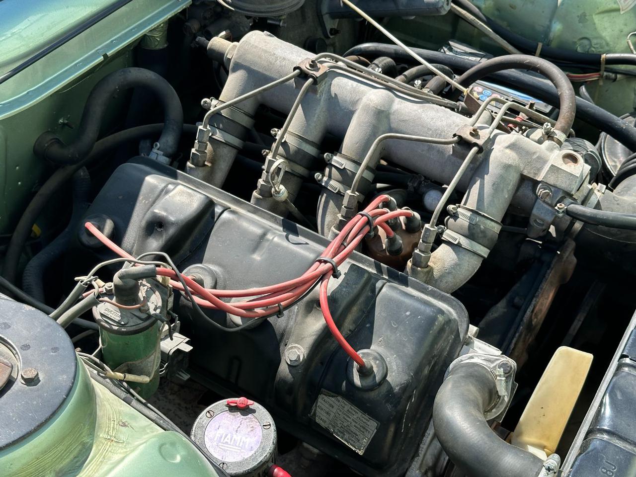 PEUGEOT 504 2.0i Coupè Pininfarina - 22