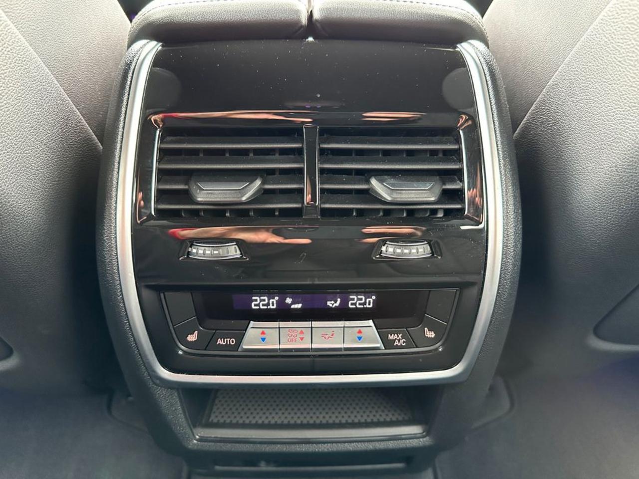 BMW X5 xDrive30d 48V Msport FACELIFT LASER H/K 360 - 17