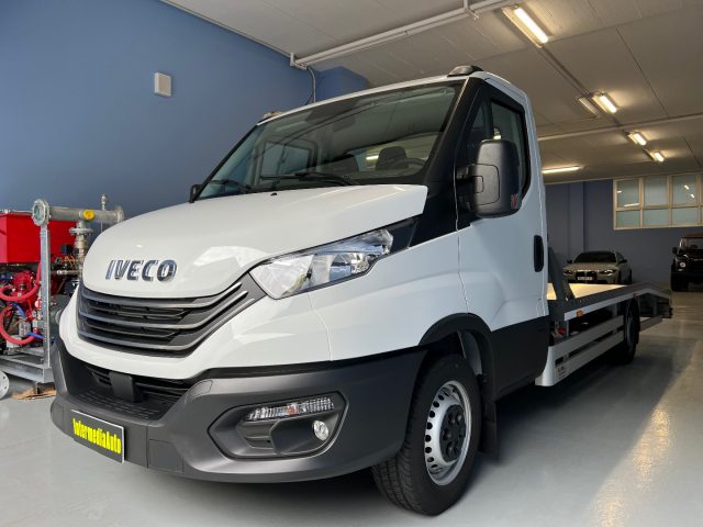 IVECO Daily 35S18 P Hi-Matic Autotrasporter 