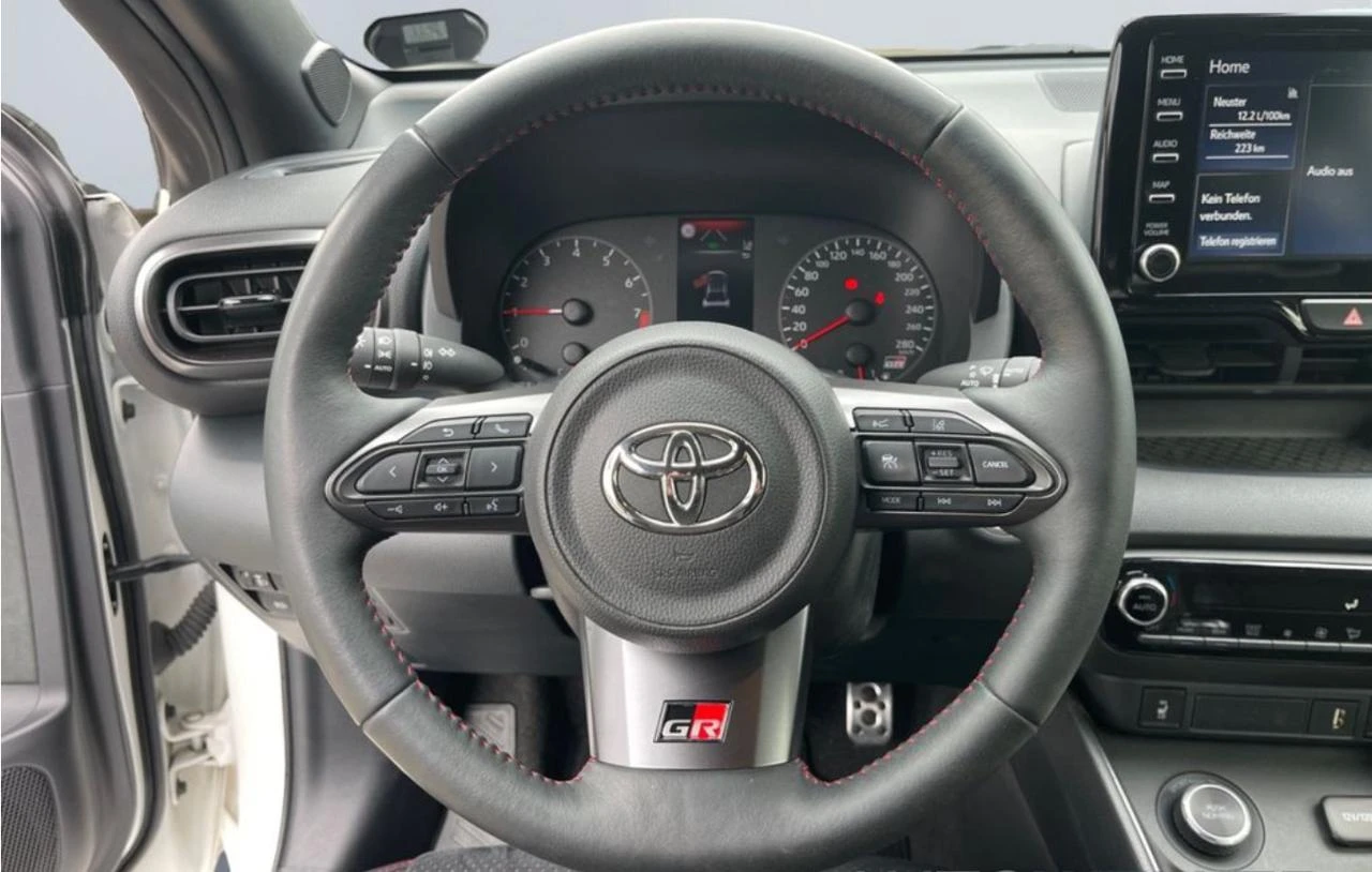 TOYOTA Yaris 1.6 Turbo 3 porte GR High Performance Paket - 9