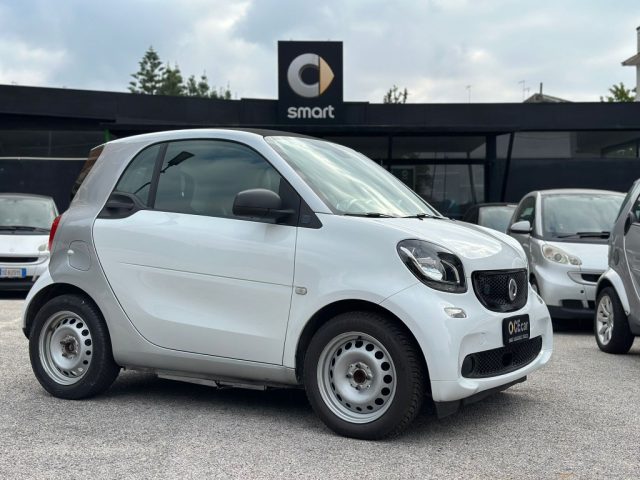 SMART ForTwo EQ YOUNG-EDITION +NAV.+SOLO KM. 20.438 