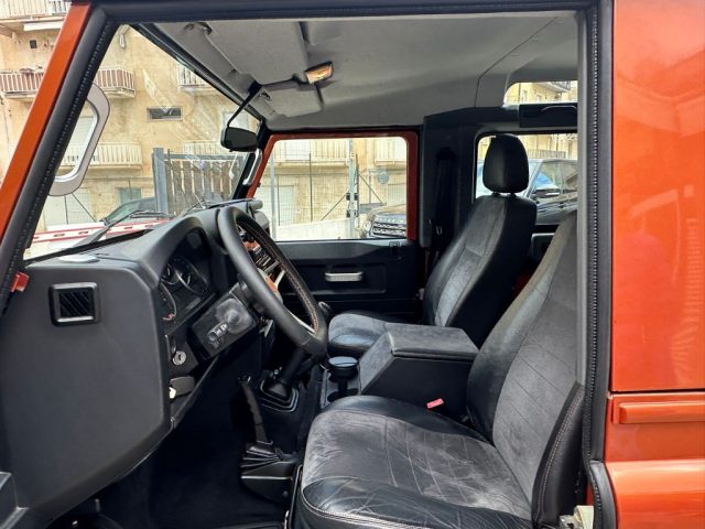 Land rover Defender 110 2.4 TD4 Limited edition Fire - Foto 8