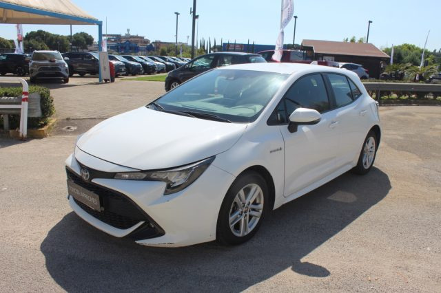 TOYOTA Corolla 1.8 Hybrid Active 