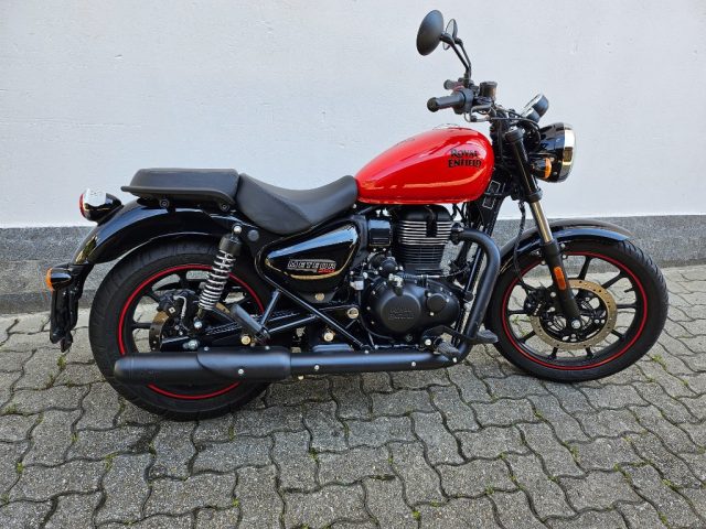 ROYAL ENFIELD Meteor 350 Rosso pastello