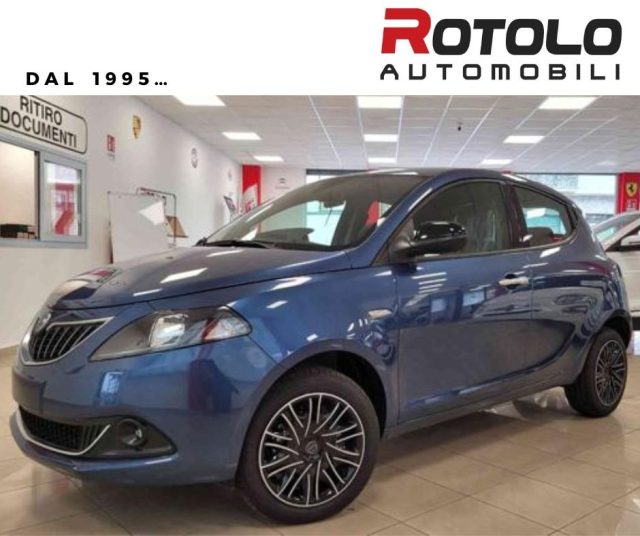 LANCIA Ypsilon Blu metallizzato