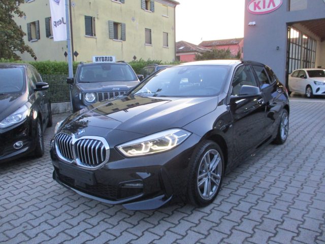 BMW 118 Nero metallizzato