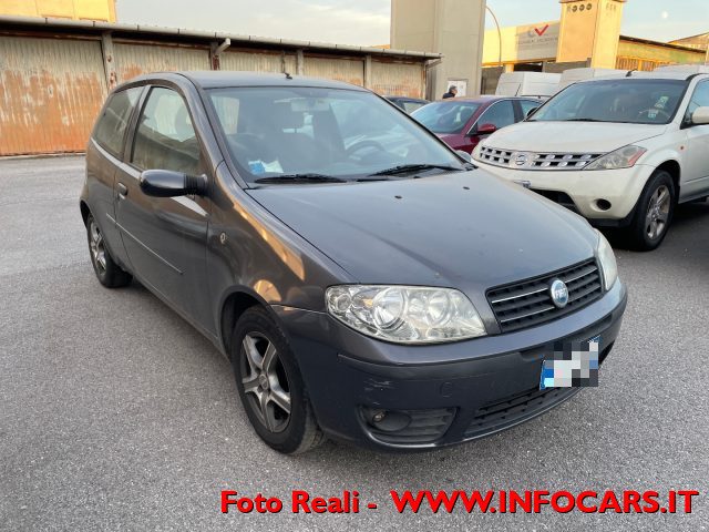 FIAT Punto Grigio pastello