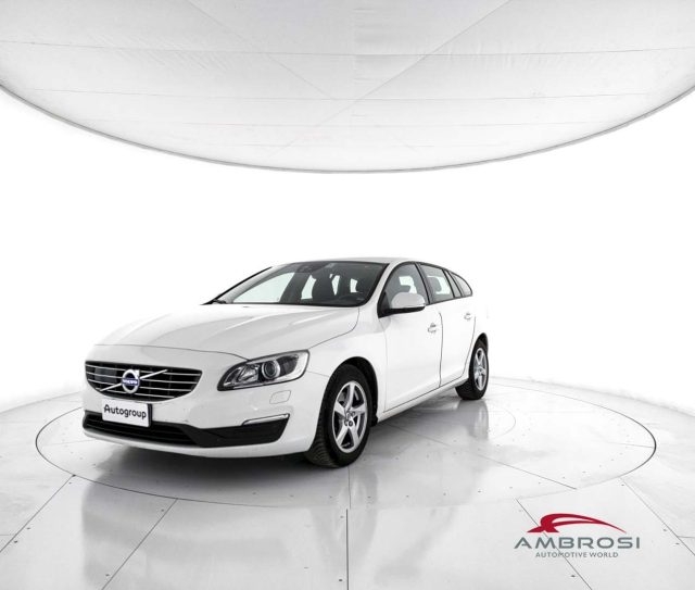 VOLVO V60 D2 Geartronic Business - AUTOCARRO N1 
