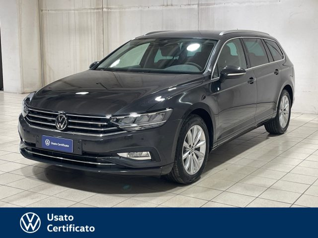 VOLKSWAGEN Passat Variant Grigio pastello