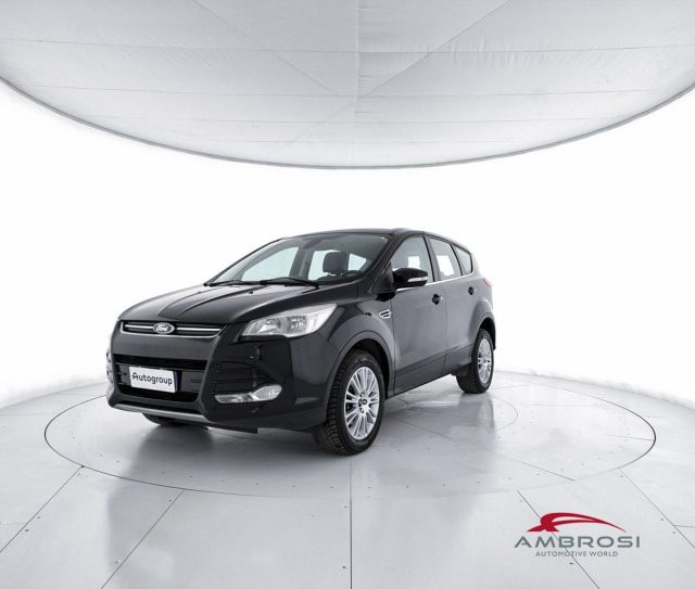 FORD Kuga 2.0 TDCI 140 CV 4WD Titanium 