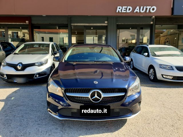 MERCEDES-BENZ CLA 180 d S.W. SHOOTING BRAKE Automatic Business RedAuto 