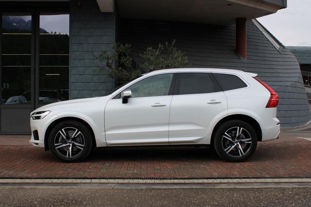 VOLVO XC60 D5 AWD Geartronic R-design FULL! 
