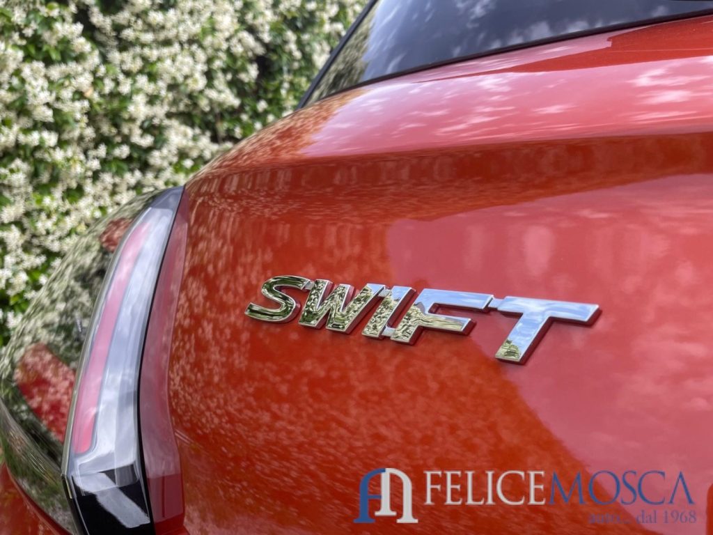 SUZUKI Swift 1.2 Hybrid Top - 2