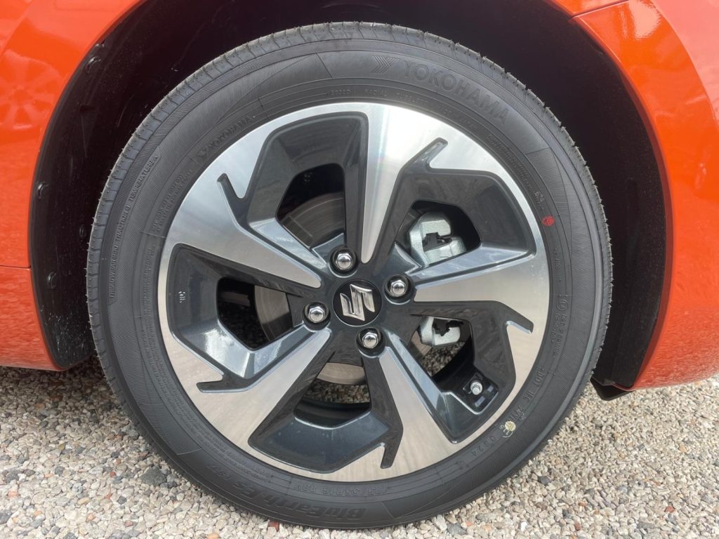 SUZUKI Swift 1.2 Hybrid Top - 8