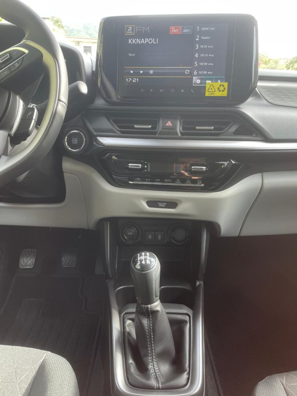 SUZUKI Swift 1.2 Hybrid Top - 20