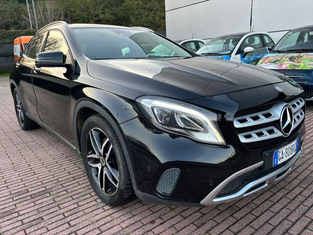 MERCEDES-BENZ GLA 250 Sport 