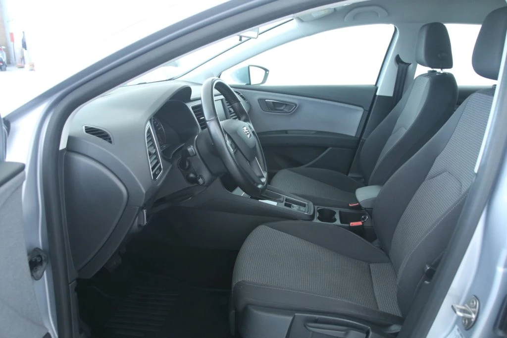 SEAT Leon 1.5 TGI DSG ST Style LED/NAVIGATORE - 8