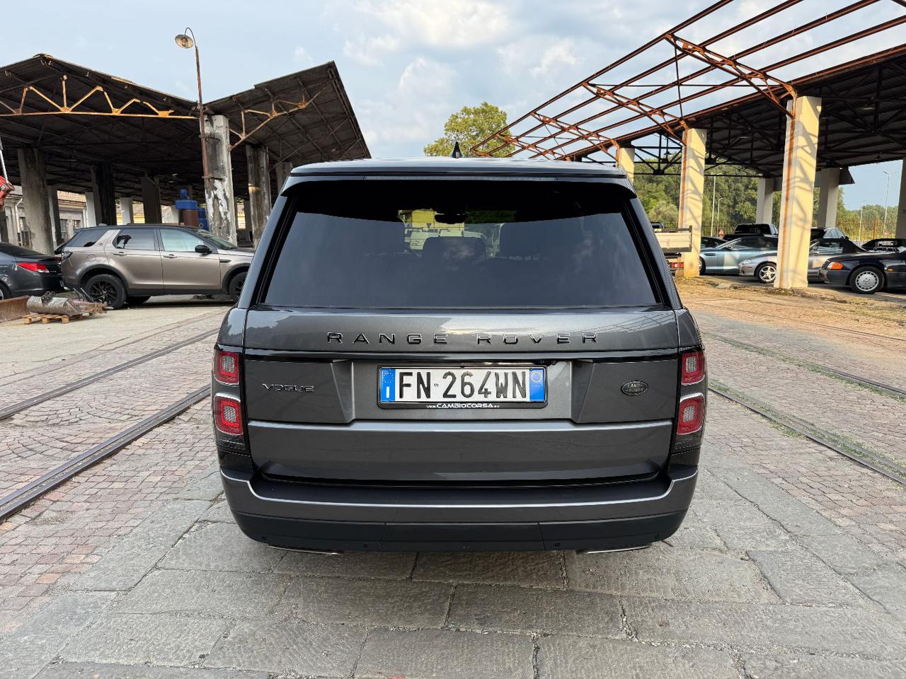 LAND ROVER Range Rover 3.0 TDV6 Vogue FULL OPTIONALS - 8