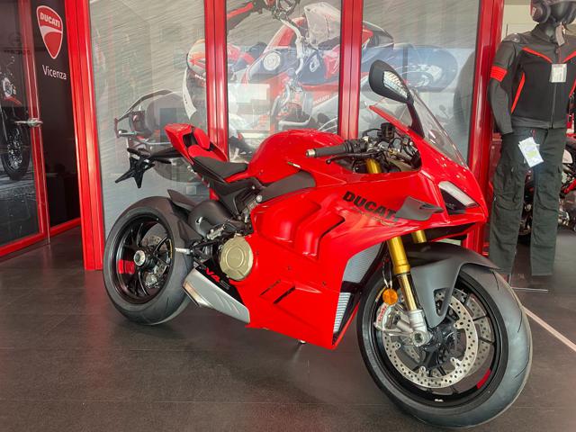 DUCATI Panigale V4 Rosso metallizzato