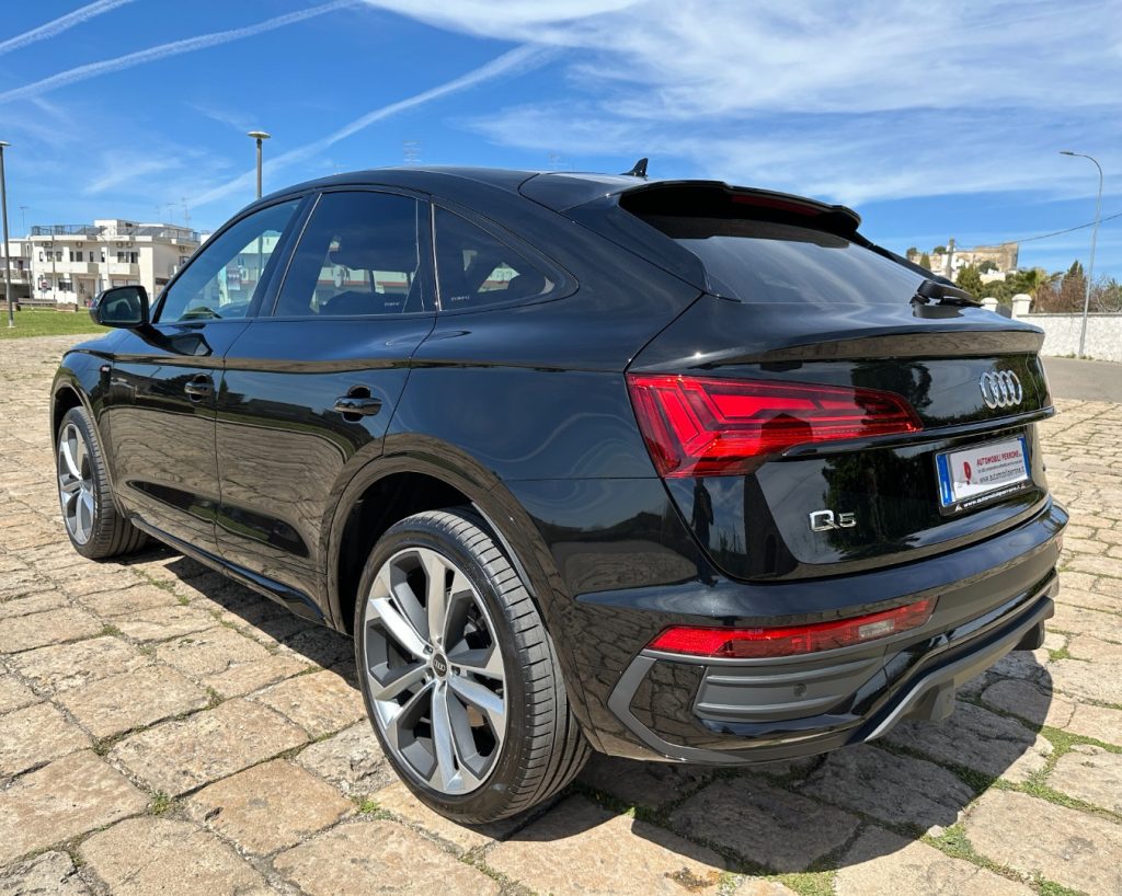 AUDI Q5 SPB 40 TDI MHEV S-Line S-tronic - 20