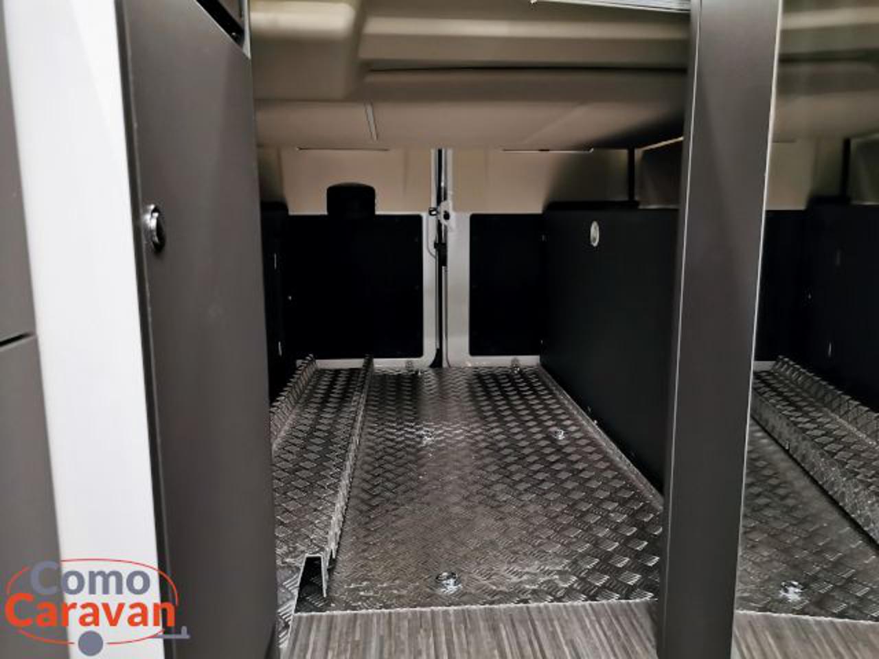 MENFYS 4 MAXI PRESTIGE (a noleggio)