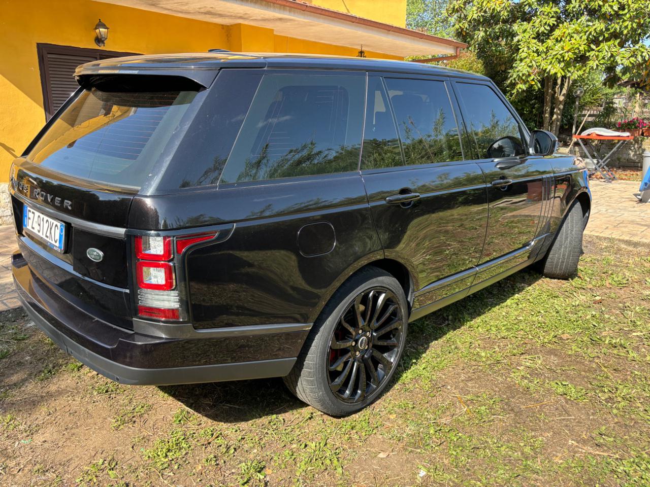 LAND ROVER Range Rover 4.4 SDV8 Vogue - 3