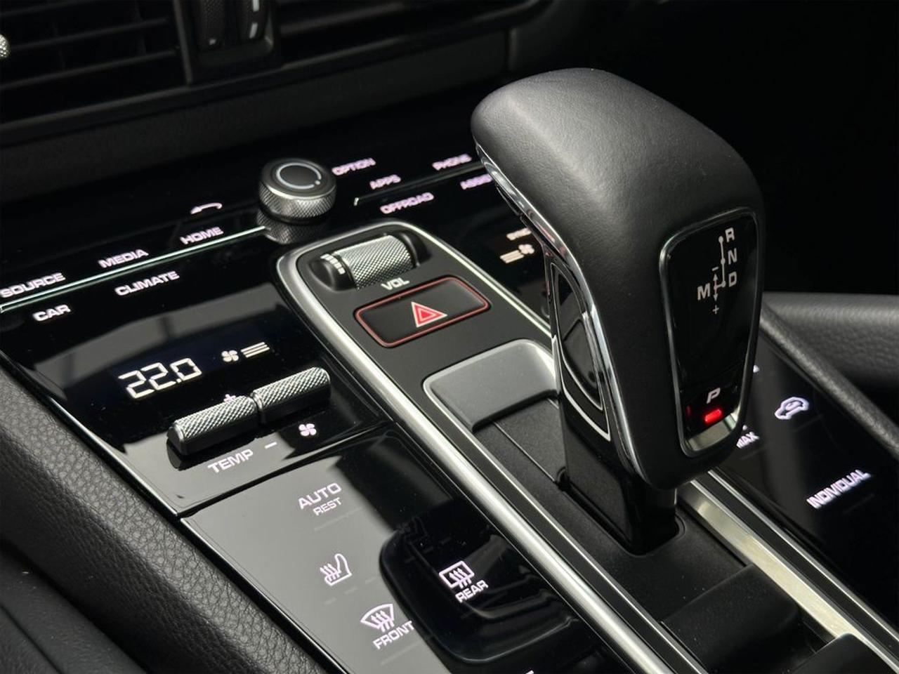 PORSCHE Cayenne 3.0 V6 TETTO SURROUND PASM - 12