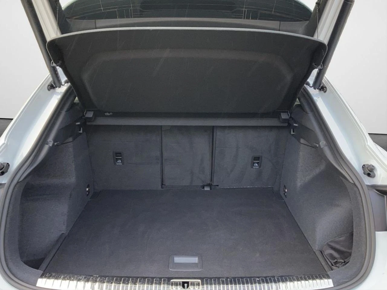 AUDI Q3 Sportback 35 TDI S tronic S line edition - 13