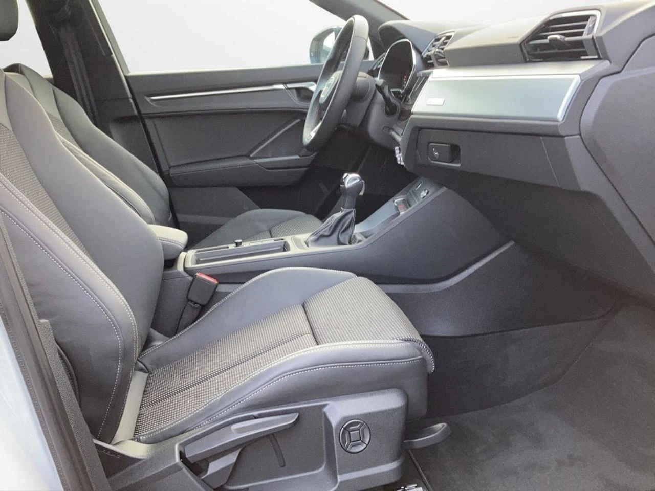 AUDI Q3 Sportback 35 TDI S tronic S line edition - 11