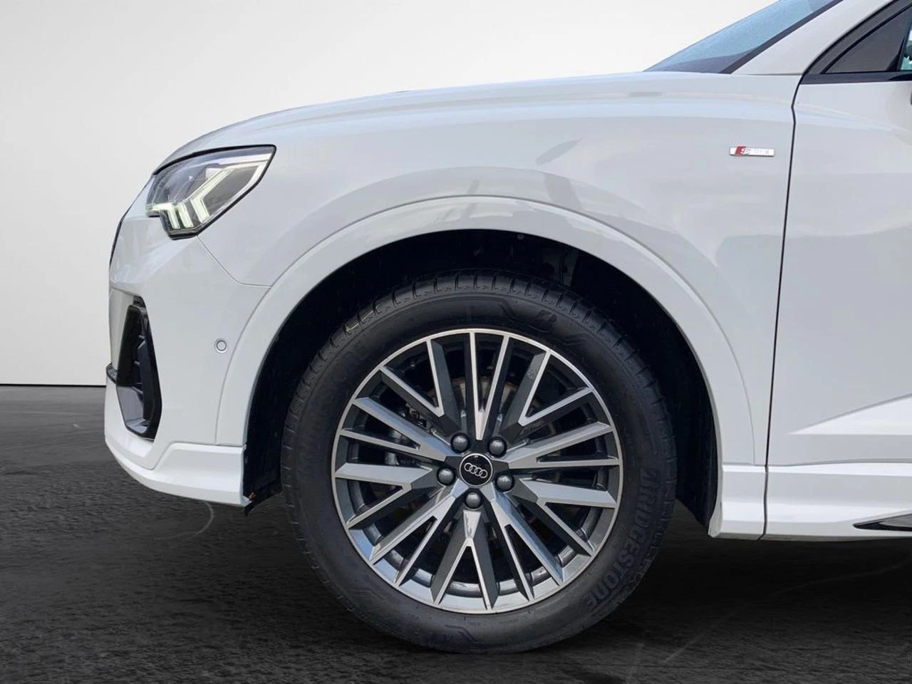 AUDI Q3 Sportback 35 TDI S tronic S line edition - 4