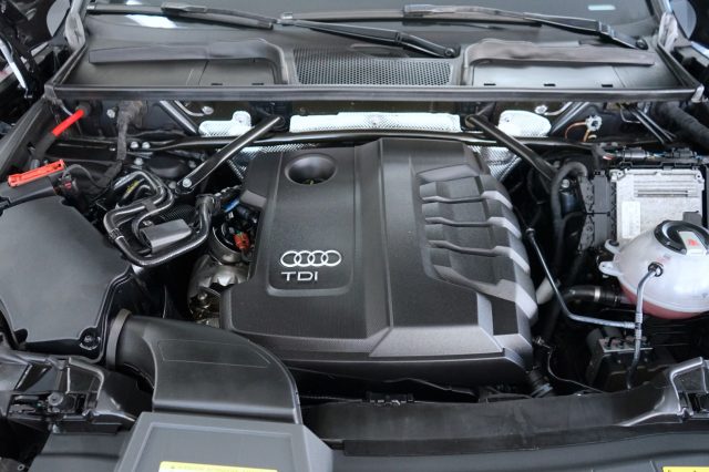 AUDI Q5 55