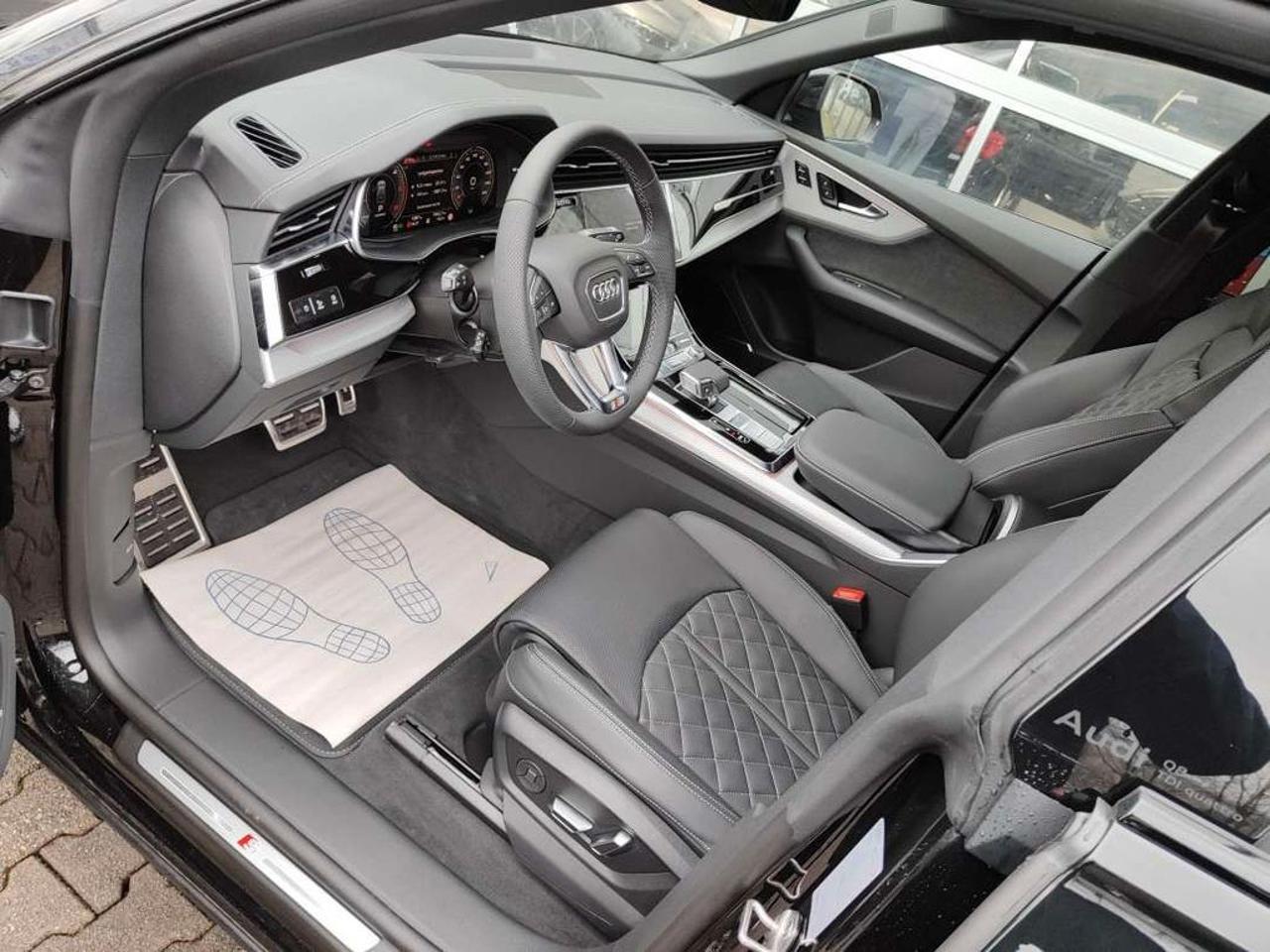 AUDI Q8 50 TDI quattro tiptronic S line FACELIFT - 10