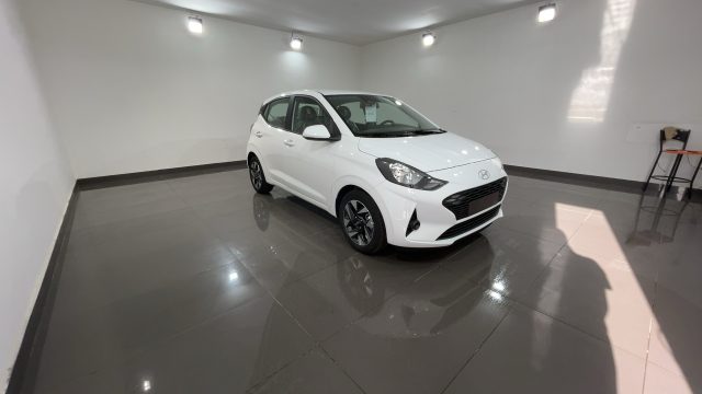 HYUNDAI i10 Bianco pastello