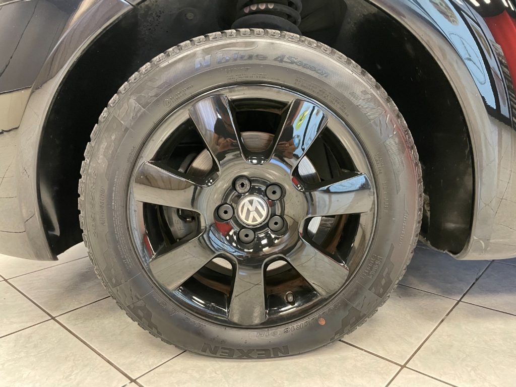 VOLKSWAGEN New Beetle 1.9 TDI 101CV CABRIO - 13