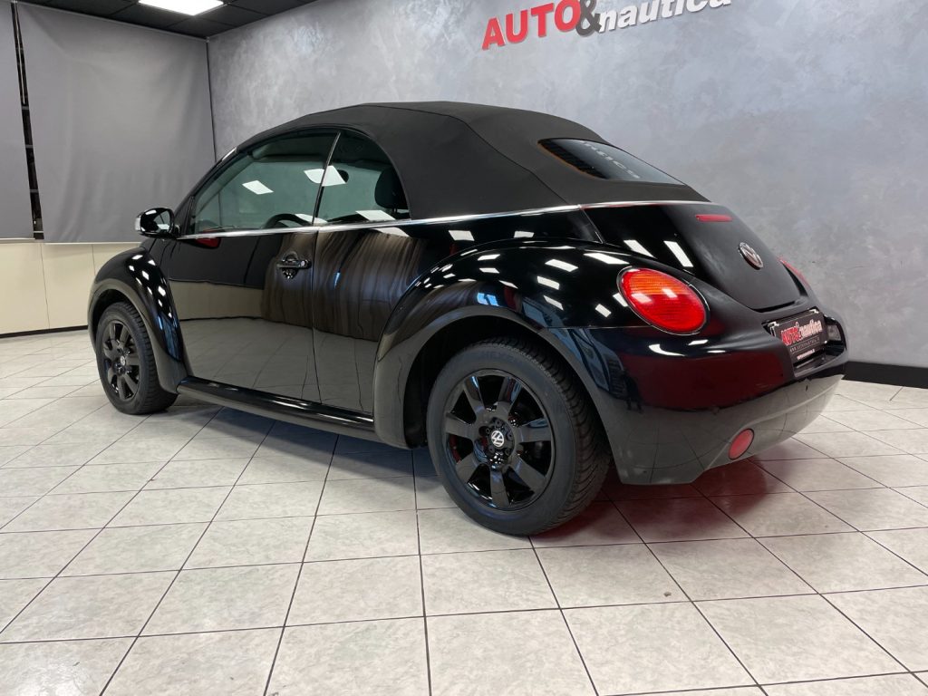VOLKSWAGEN New Beetle 1.9 TDI 101CV CABRIO - 30