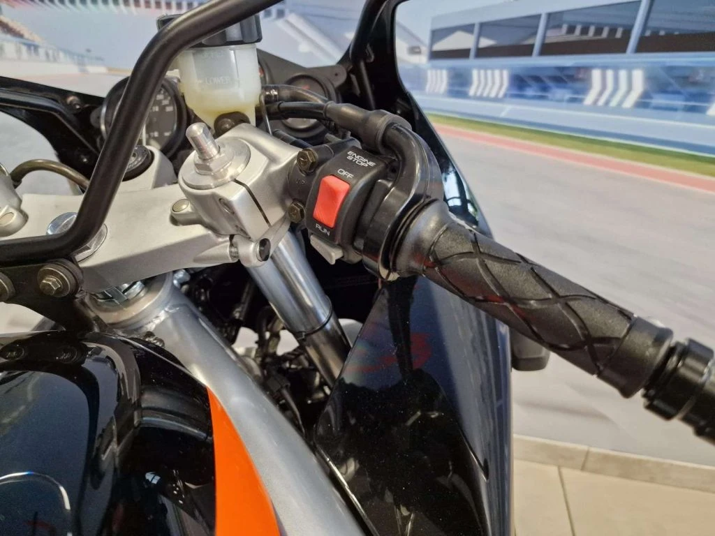 YAMAHA FZR 600 R - 1995 - Da collezionista - 9