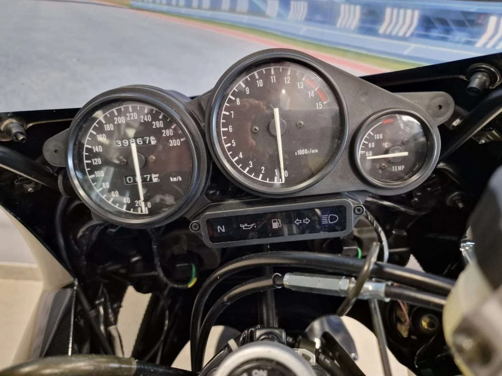 YAMAHA FZR 600 R - 1995 - Da collezionista - 11