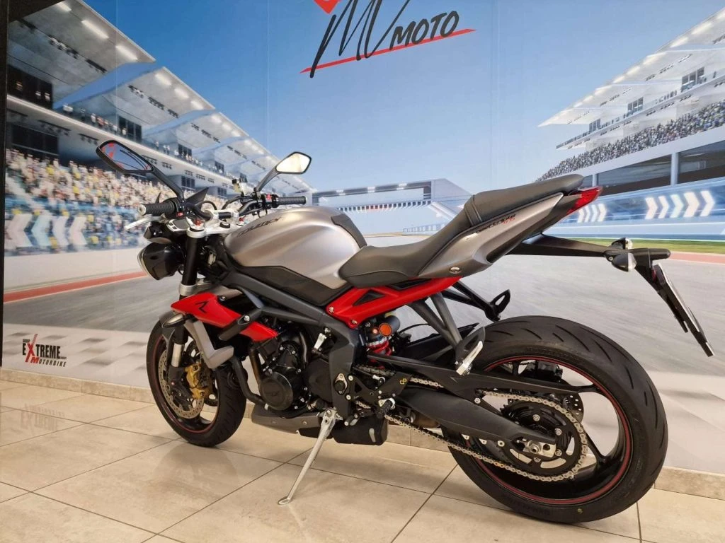 TRIUMPH Street Triple 675 R ABS - 4