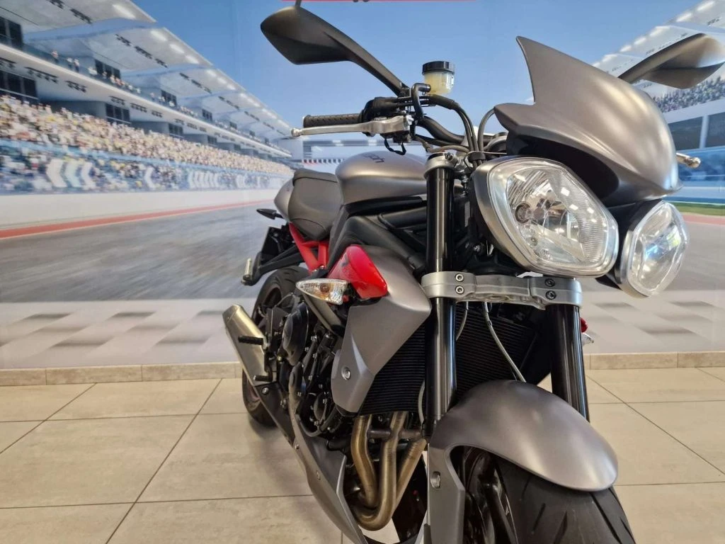 TRIUMPH Street Triple 675 R ABS - 10