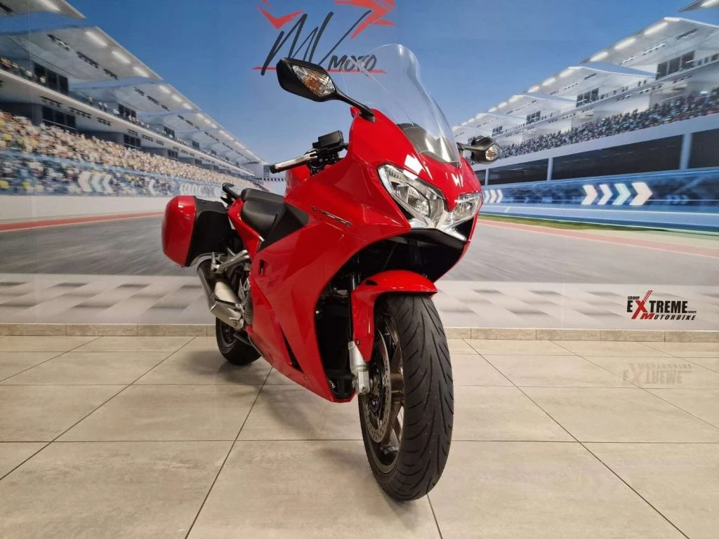 HONDA PC 800 800 F - 05/2016 - Km 18700 - 2