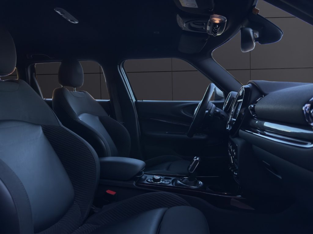 MINI Clubman 2.0 Cooper SD - 18